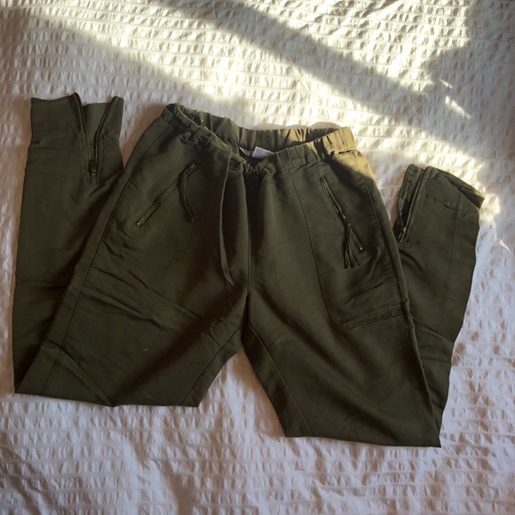VERO MODA joggers XS - Picture 2 of 5